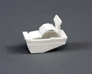 Fermoir en plastique Urocare